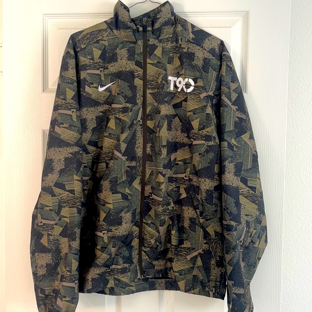 Nike T90 Windbreaker